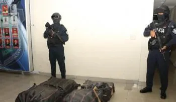 Descubren cargamento de 197 kilos de cocaína con un valor de  $4.7 millones de dólares.