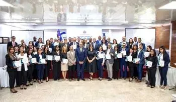 Contraloría reconoce a 62 colaboradores durante segundo trimestre del año