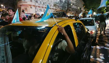 Uber llegará pronto a Argentina; taxistas dicen que lo impedirán
