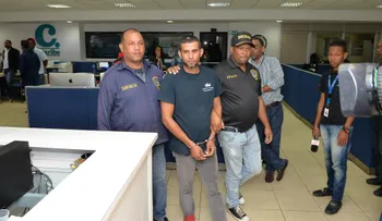 Se entrega en Multimedios del Caribe, hombre â??usado en estafaâ? para cambiar cheque por RD$1.6 millones 