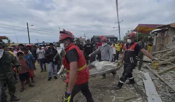 Terremoto en Ecuador: Fiscalía divulga lista parcial de muertos