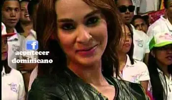 Presentadora le dice al Pachá que no ataque a Robertico, y este le hace pasar una vergüenza