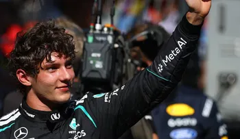 Antonelli gana el GP de España y amplía su liderato en la F1; Colapinto suma puntos con Alpine