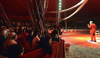 El papa Francisco invita al circo a 2.000 personas sin hogar, refugiados y pobres