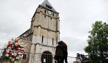 Identifican al segundo atacante de una iglesia en Francia