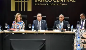 Valdez Albizu: una persona que gane 8 mil pesos y se le enferma un hijo, sale con un cuchillo en la boca y...