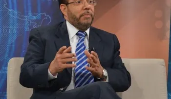 Guillermo Moreno propone traslado de plantas de gas que representen peligro