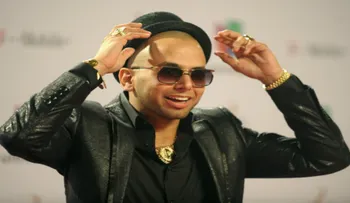Dicen que artista urbarno Sensato se recupera satisfactoriamente de su salud 