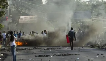 Se elevan a 27 los muertos en Nicaragua y siguen los saqueos 