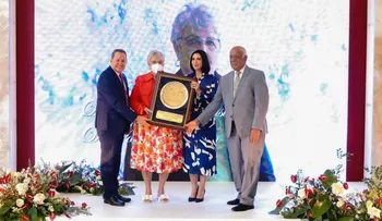 Primera dama y Promipyme reconocen trayectoria de la emprendedora Daysi Castillo de Rondón