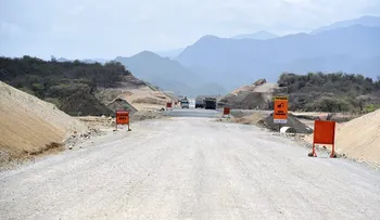 Circunvalación de Baní permitirá llegar del DN a Pedernales en hora y media. Avanzan a buen ritmo trabajos de construcción