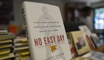 Castigan con multa de US$7 millones al autor del libro sobre la muerte de Bin Laden