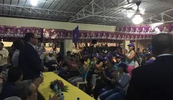 Alejandro Montás juramenta a â??Jóvenes Amigos de Daniloâ?