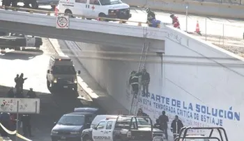 Encuentran dos cuerpos colgados en Atizapán de Zaragoza, Estado de México
