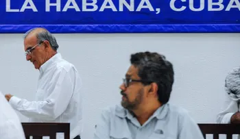 Gobierno de Colombia y las FARC polemizan sobre acuerdo de justicia