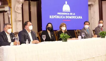 SNS, primera dama e instituciones del sector salud lanzan proyecto para la detección temprana de cáncer