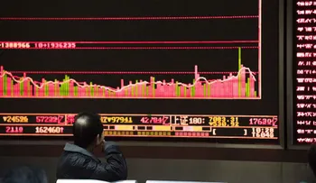 Por segunda vez, China suspende actividad de la bolsa por fuertes caídas
