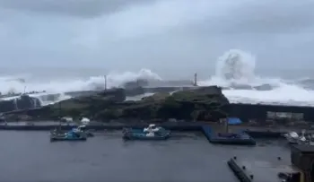 Tifón Champi deja un muerto y 171 heridos en Taiwán y más de 15.000 hogares sin luz en Japón