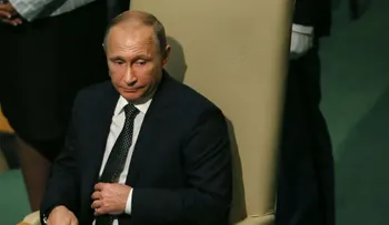 El Senado ruso autoriza a Putin usar la Fuerza Aérea en Siria