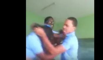 Se entrega a las autoridades joven que agredió brutalmente a compañera de clase