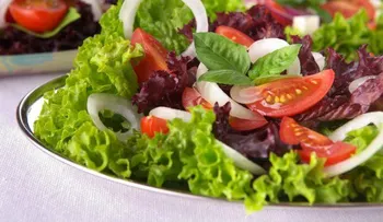 Cuatro "ingeniosas" maneras de engañar a tu cerebro para evitar comer de más