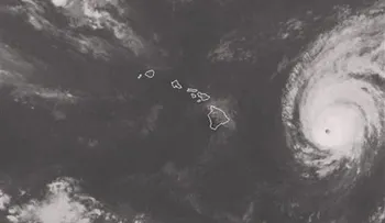 Huracán categoría 4 se dirige con su gran fuerza hacia Hawai 			