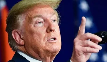Trump da positivo al COVID-19, tras haber menospreciado gravedad de la enfermedad