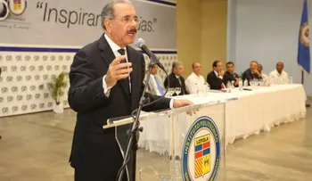 Danilo: "Yo soy Presidente de la República porque estudié"; buscará igualar educación privada con la pública