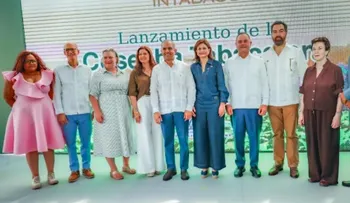 Raquel Peña resalta el peso del tabaco: 10 % de las exportaciones y más de US$1,340 millones al año