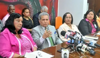 Gremios convocan paros en los hospitales