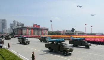 La verdad sobre los pomposos desfiles militares de Corea del Norte