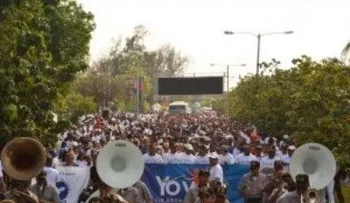 Miles participan en caminata de la PN â??Yo Vivo sin Drogas-Tú decidesâ? 