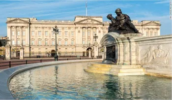 El Palacio de Buckingham invertirá 458 millones de dólares en su restauración