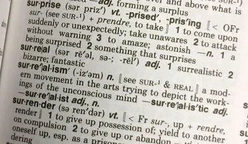 "Surreal": la palabra del año del Diccionario Merriam-Webster