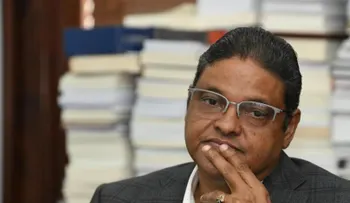 Abogado someterá al director del Intrant por incumplir prohibición de patanas en carril izquierdo