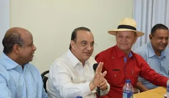 Quique Antún pomete impulsar turismo de Puerto Plata
