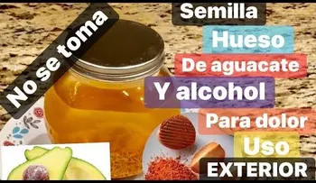 Una mezcla IMPERDIBLE de semilla de aguacate con alcohol 