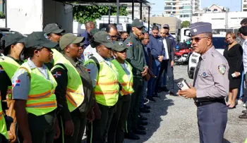 DIGESETT, INTRANT y aliados lanzan ofensiva contra el parqueo ilegal
