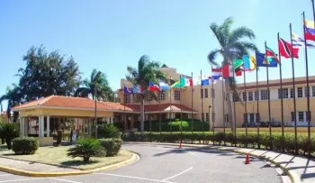 Presidente Abinader cancela 14 y designa dos funcionarios en servicio en el extranjero