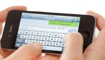 La "whatsappitis", una patología emergente en muñecas y dedos