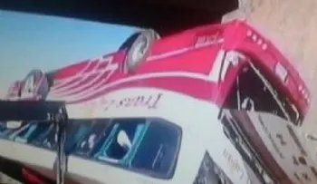 Mueren 10 personas en accidente carretero en Bolivia