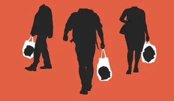 La clave de la felicidad es viajar y no comprar compulsivamente, dice estudio