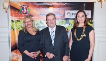 Embajada Dominicana en Francia realiza primera degustación de cigarros dominicanos premium
