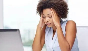 ¿La luz verde ayuda a calmar las migrañas?