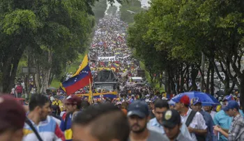 La manifestación 'Somos Millones' se toma las calles de Caracas