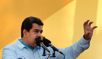 "Bernie Sanders es nuestro amigo revolucionario", dice Nicolás Maduro