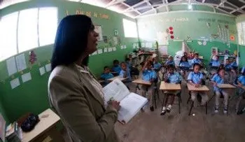 Mujeres de RD menos analfabetas que los hombres; 8% población mayor de 15 años no sabe leer ni escribir