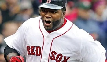Ortiz pega cuadranguilar y empata marca histórica