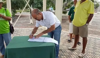 También del PLD firman "Libro Verde" contra la corrupción; dos miembros del Comité Central 