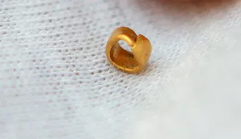 Descubren la joya más antigua de la historia